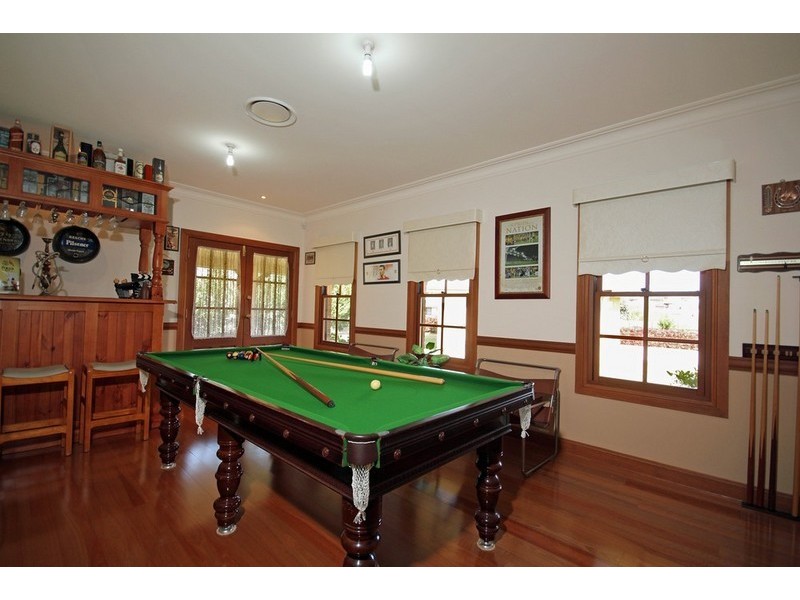 10 Davies Place, Picton NSW 2571