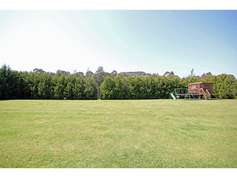 10 Davies Place, Picton NSW 2571