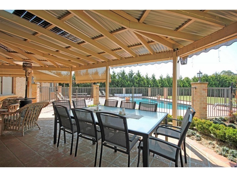 10 Davies Place, Picton NSW 2571