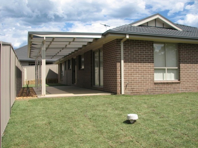 1 Thompson Place, Tahmoor NSW 2573