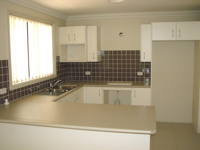 1 Thompson Place, Tahmoor NSW 2573