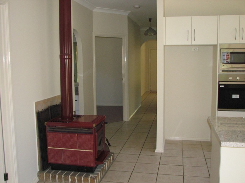 406A Argyle Street, Picton NSW 2571