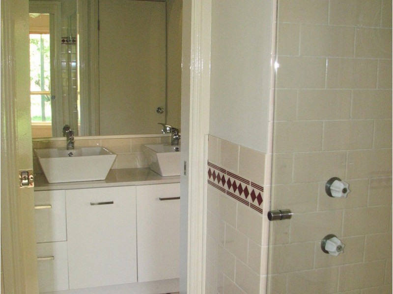 406A Argyle Street, Picton NSW 2571