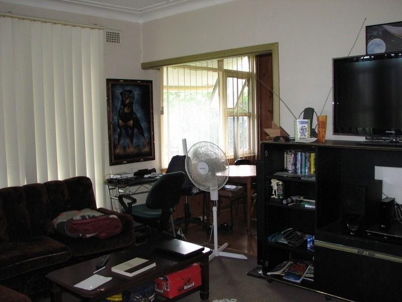 9 Remembrance Drive, Tahmoor NSW 2573