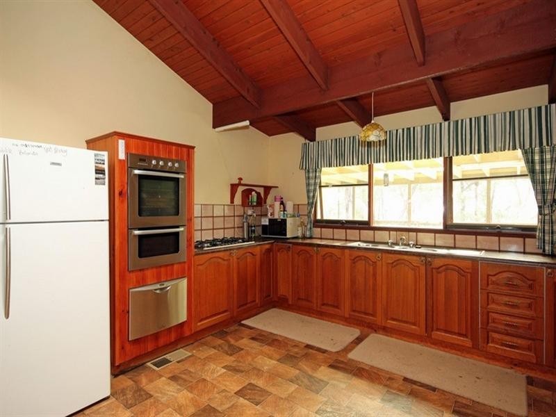 105 Kent Road, Picton NSW 2571