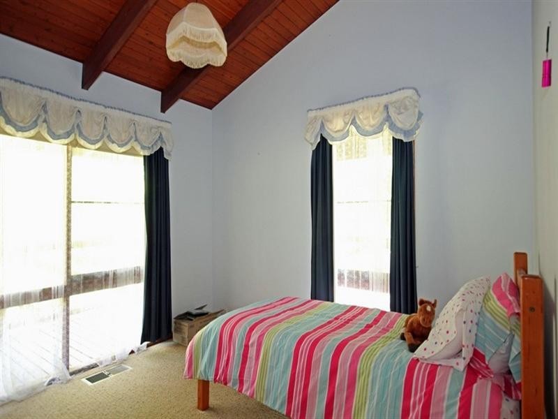 105 Kent Road, Picton NSW 2571