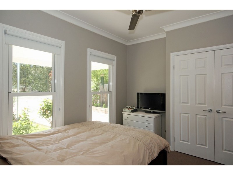 1A Campbell Street, Picton NSW 2571