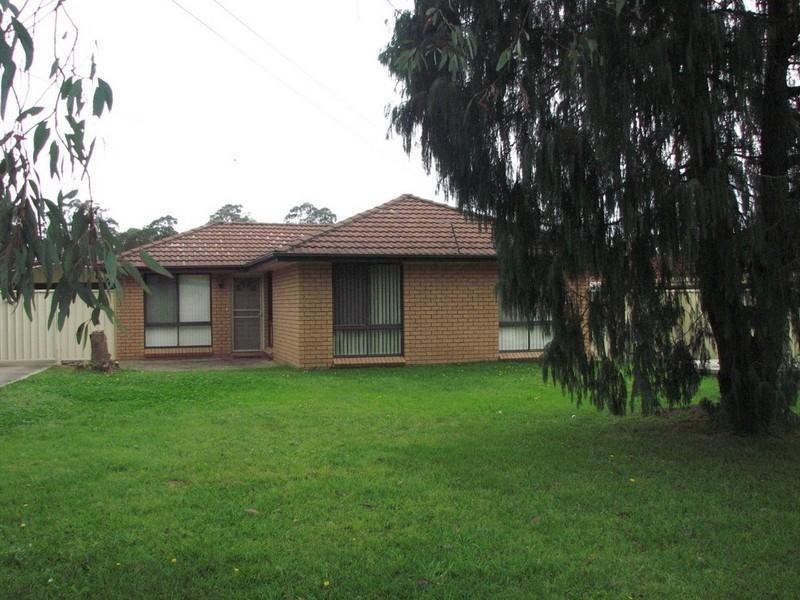 6 Phillipa Place, Bargo NSW 2574