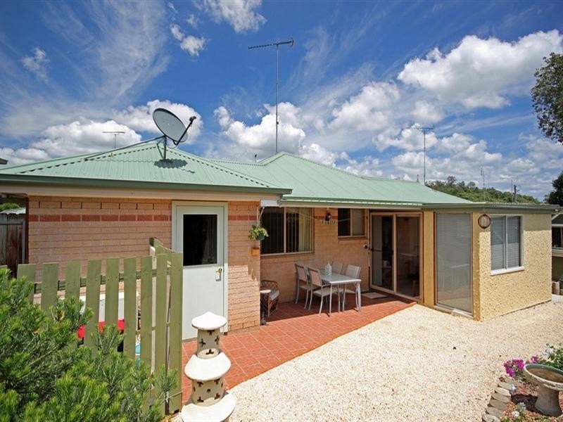 4/9 Colden Street, Picton NSW 2571