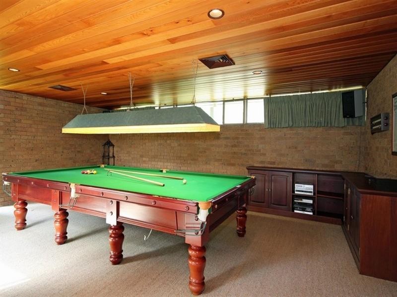 15 Plateau Drive, Razorback NSW 2571