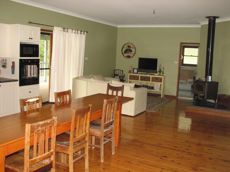 135 Lakes Street, Thirlmere NSW 2572