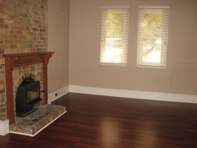 3/249 Menangle Street, Picton NSW 2571