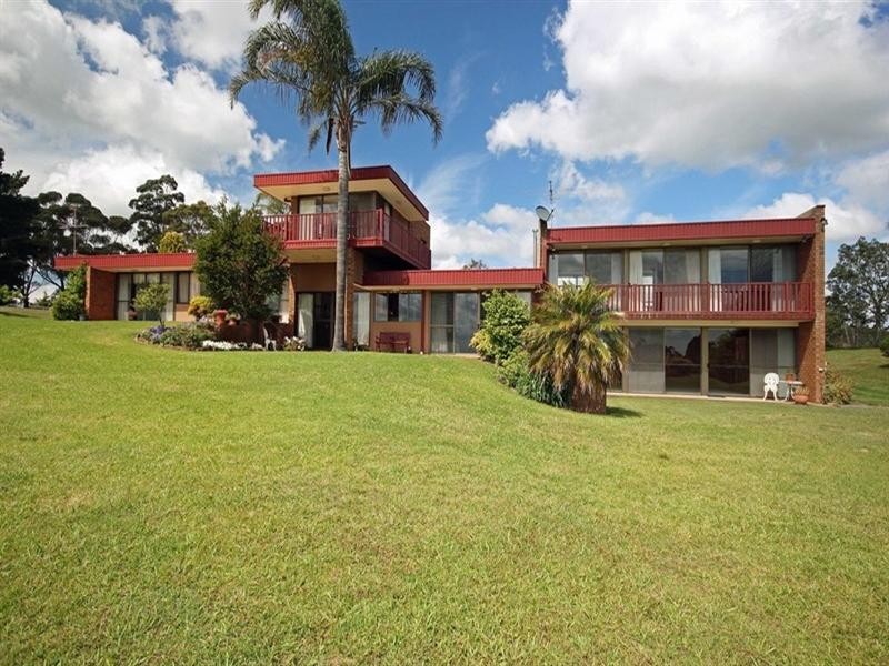 15 Plateau Drive, Razorback NSW 2571
