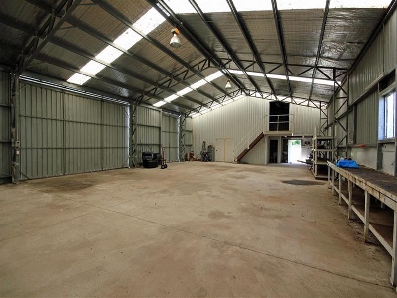 15 Plateau Drive, Razorback NSW 2571