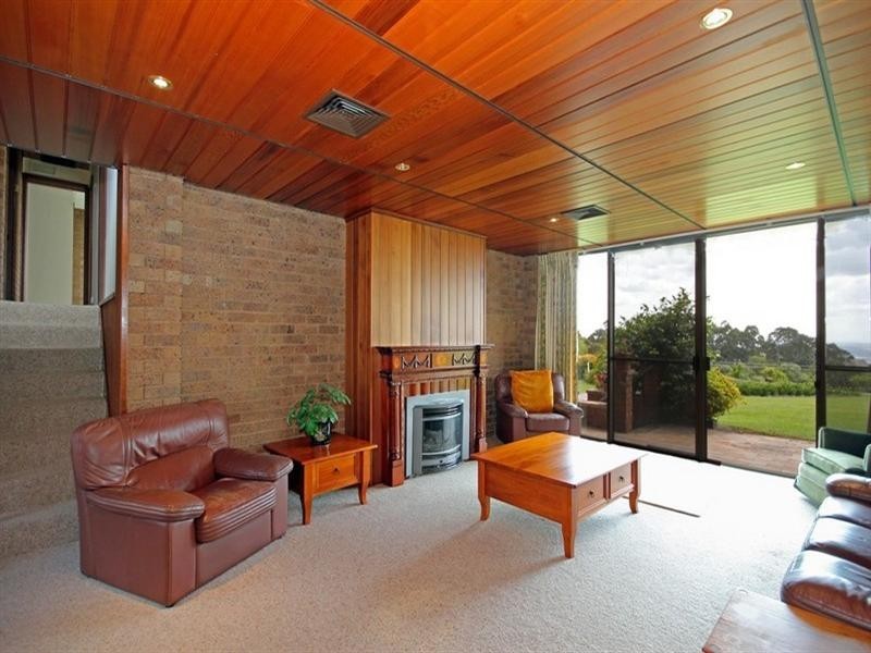 15 Plateau Drive, Razorback NSW 2571