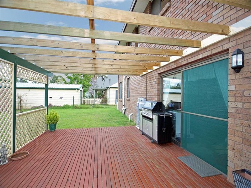 4 Mason Street, Thirlmere NSW 2572