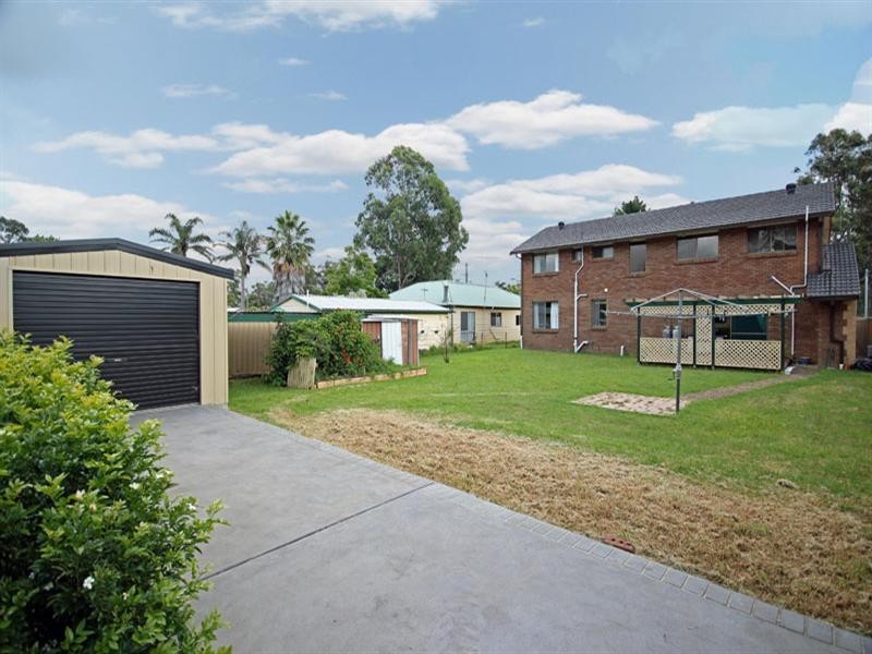 4 Mason Street, Thirlmere NSW 2572