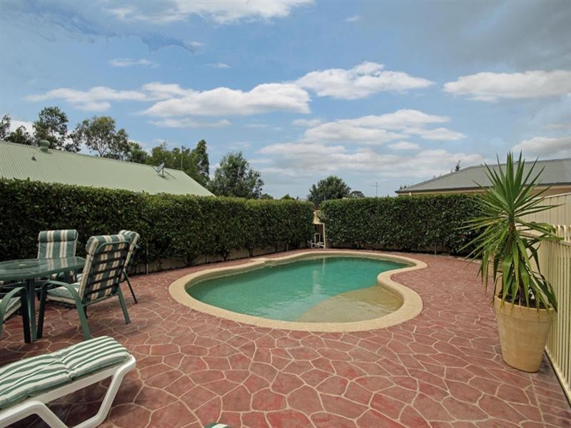 339 Thirlmere Way, Thirlmere NSW 2572