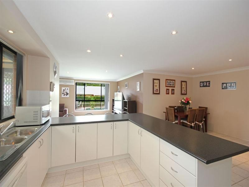 339 Thirlmere Way, Thirlmere NSW 2572