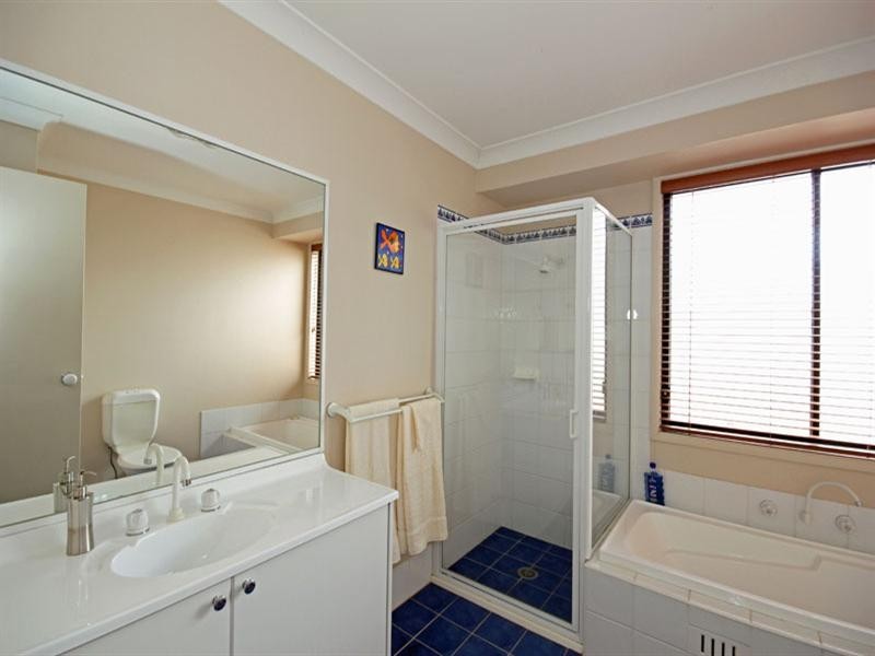 339 Thirlmere Way, Thirlmere NSW 2572