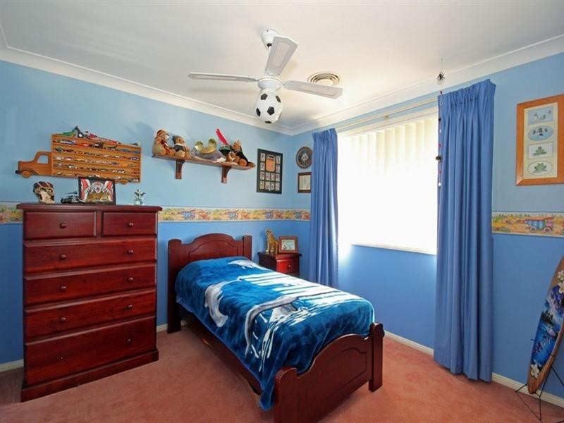 9 Durham Street, Douglas Park NSW 2569