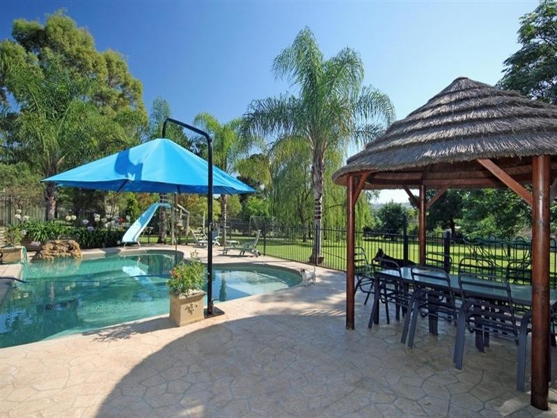 9 Durham Street, Douglas Park NSW 2569