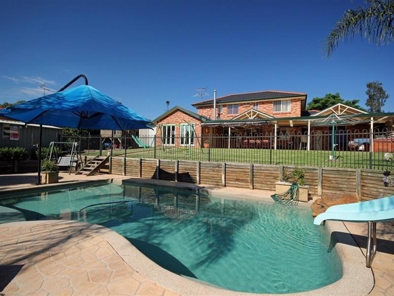 9 Durham Street, Douglas Park NSW 2569