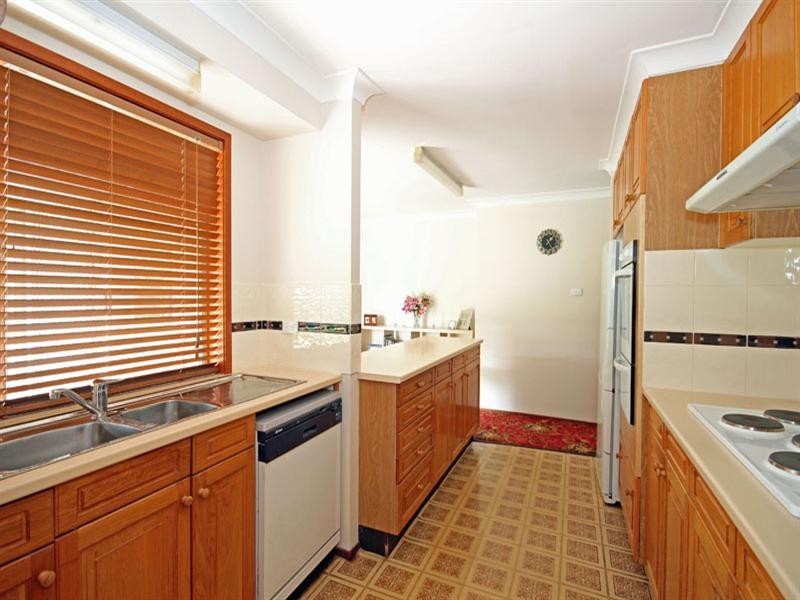 50 Westbourne Avenue, Thirlmere NSW 2572