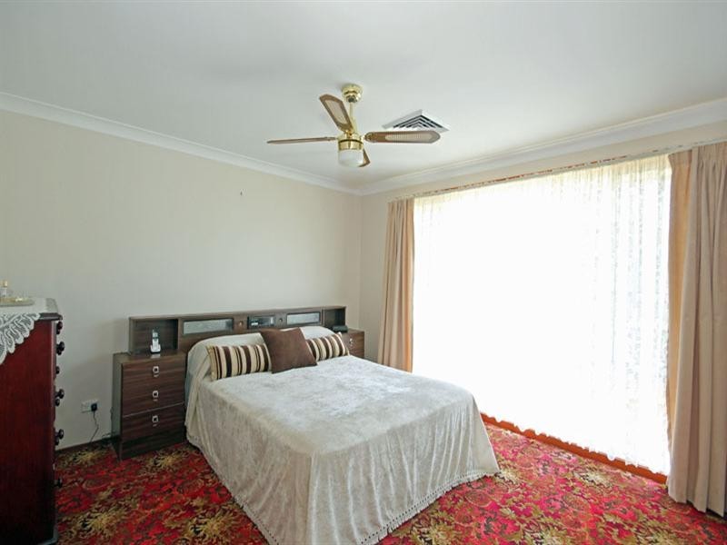 50 Westbourne Avenue, Thirlmere NSW 2572