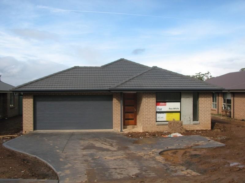 103 Moorland Road, Tahmoor NSW 2573