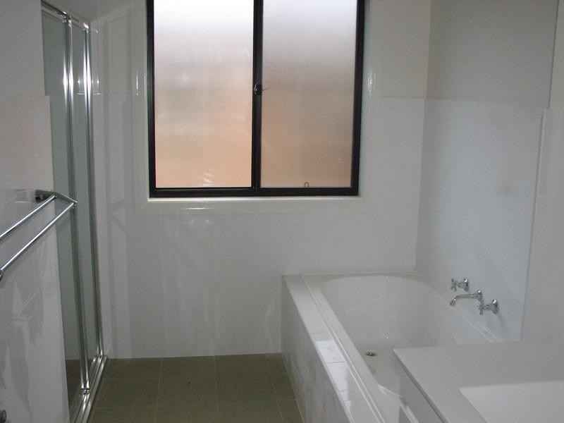 103 Moorland Road, Tahmoor NSW 2573