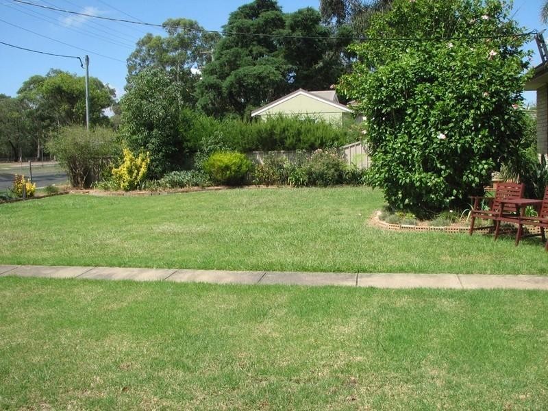 10 Mason Street, Thirlmere NSW 2572