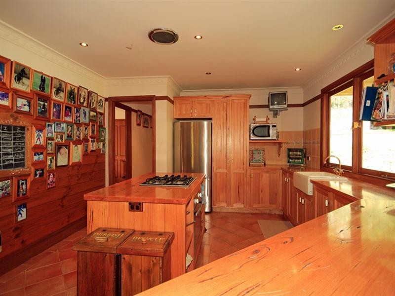 31 The Ironbarks, Picton NSW 2571