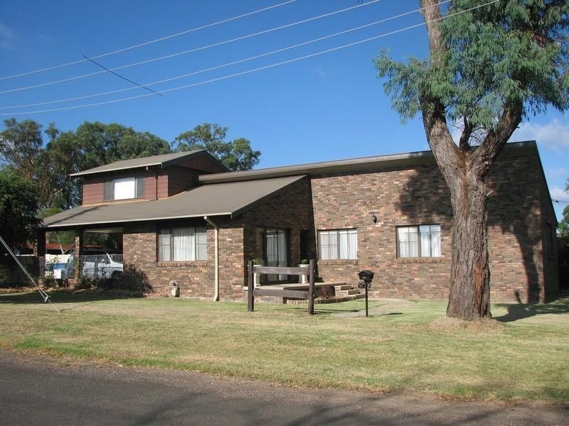 22 Rita Street, Thirlmere NSW 2572