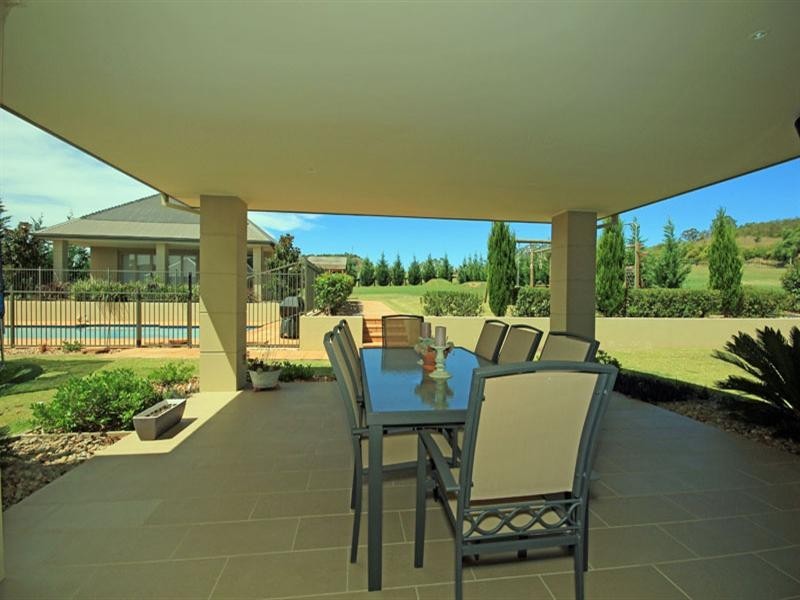 8 Stargard Crescent, Picton NSW 2571