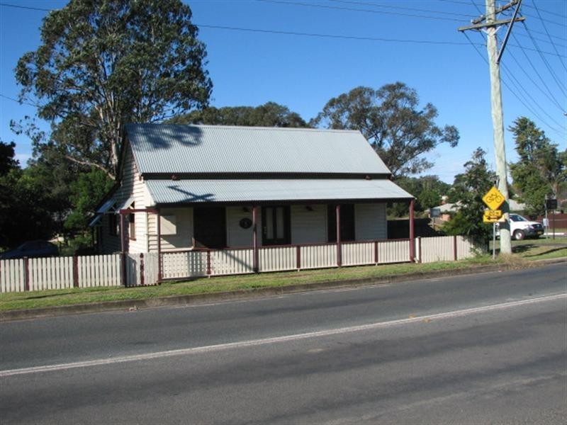 355 Thirlmere Way, Thirlmere NSW 2572