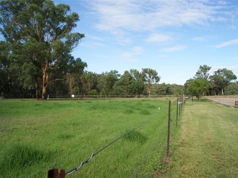 60 Arina Road, Bargo NSW 2574