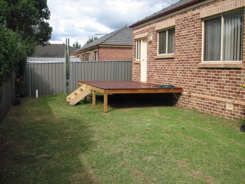 2 Kim Close, Thirlmere NSW 2572