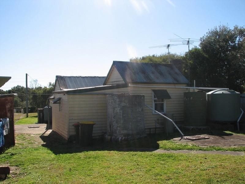 20 Richardson Street, Thirlmere NSW 2572
