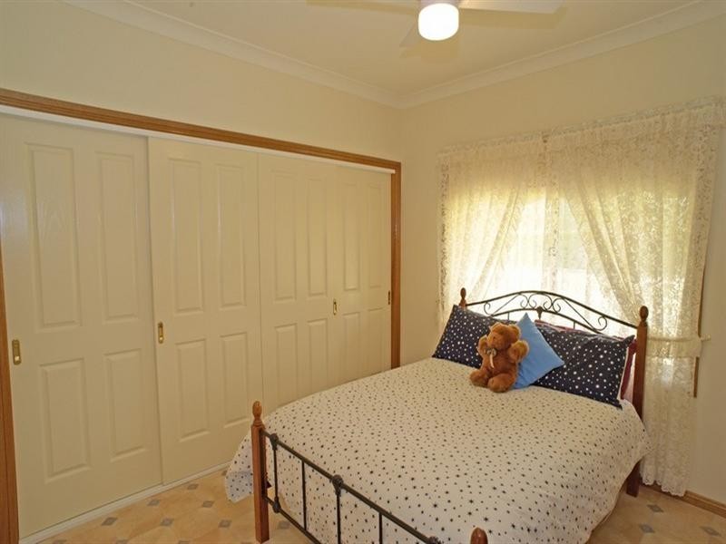 6 Old Racecourse Close, Picton NSW 2571