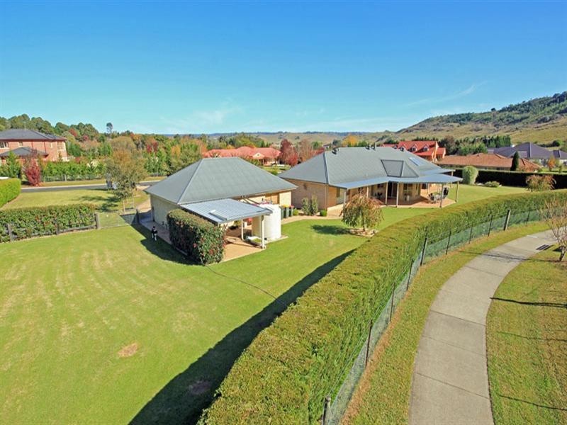 6 Old Racecourse Close, Picton NSW 2571