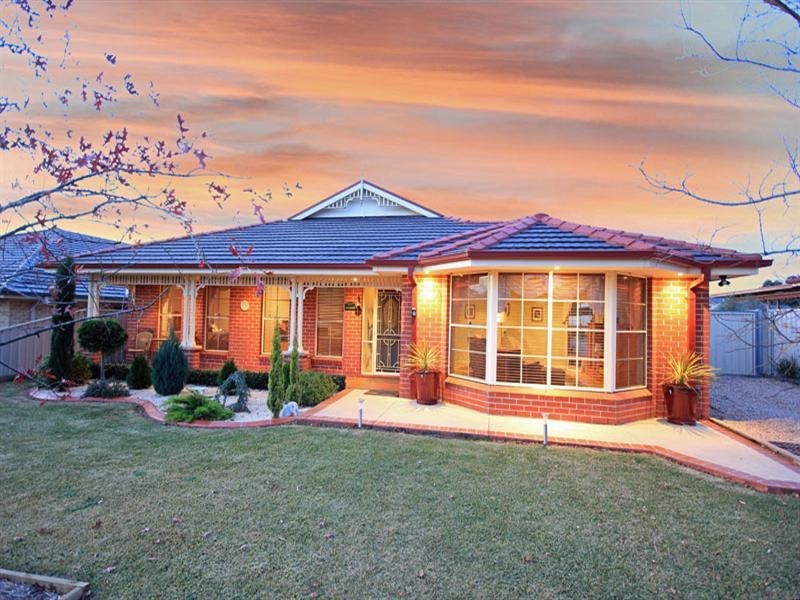6 Milton Street, Thirlmere NSW 2572