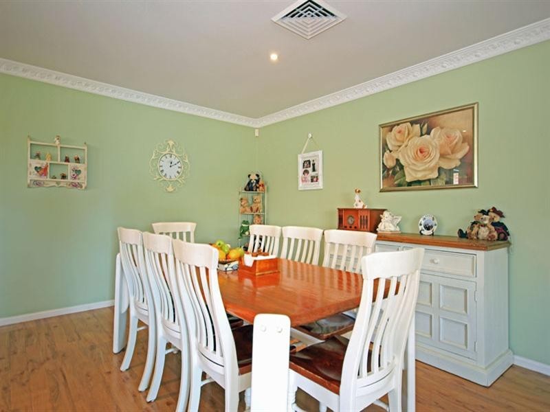 6 Milton Street, Thirlmere NSW 2572