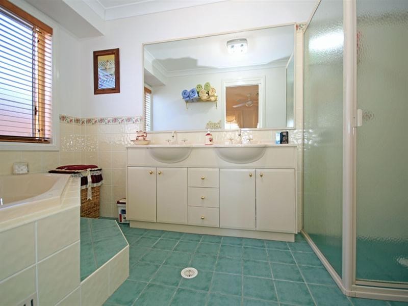 6 Milton Street, Thirlmere NSW 2572