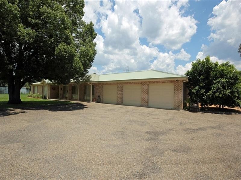 60 Ryan Street, Thirlmere NSW 2572