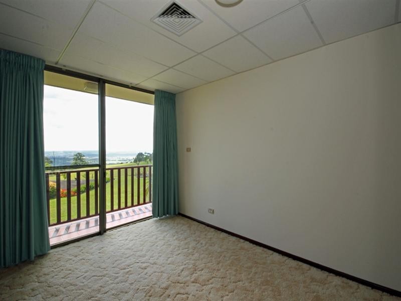 15 Plateau Drive, Razorback NSW 2571