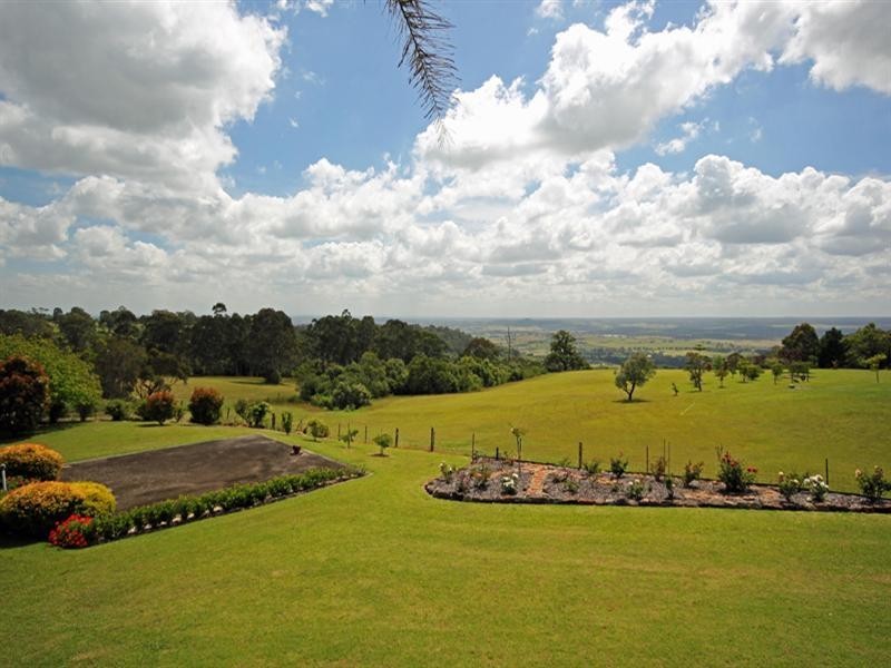 15 Plateau Drive, Razorback NSW 2571