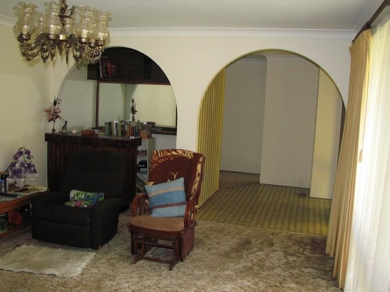 7 Middleton Place, Picton NSW 2571