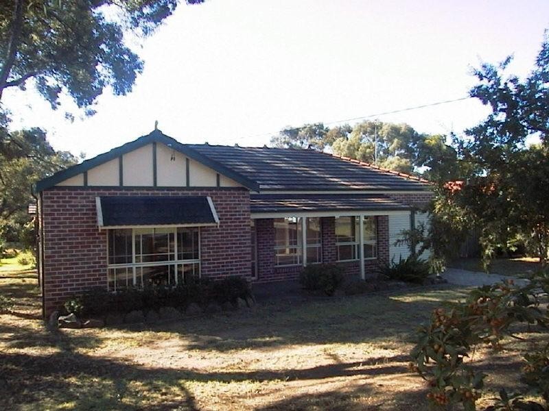 2/5D Albert Avenue, Thirlmere NSW 2572