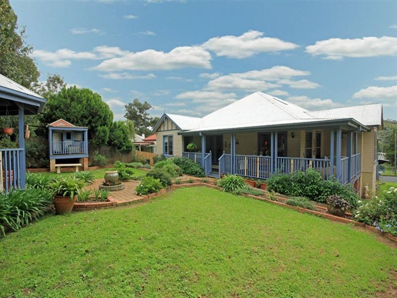 65 Lumsdaine Street, Picton NSW 2571